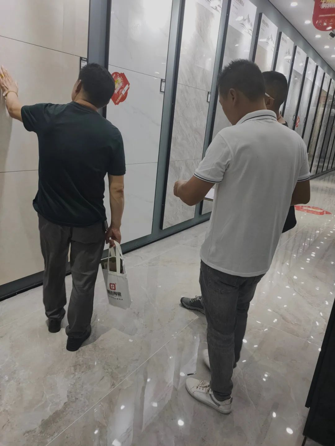 聚惠全城 | 国达陶瓷新邵旗舰店盛大试业