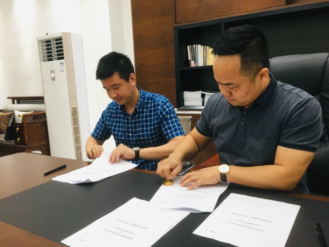 签约了！国达陶瓷重金实施高铁广告战略，辐射全国尽显大牌风范
